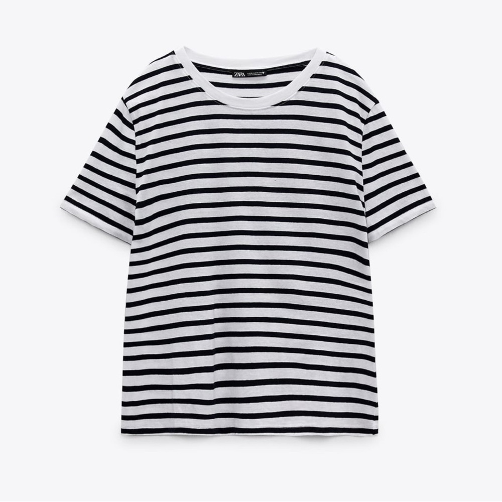 Zara Black & White striped short sleeve t shirt size medium